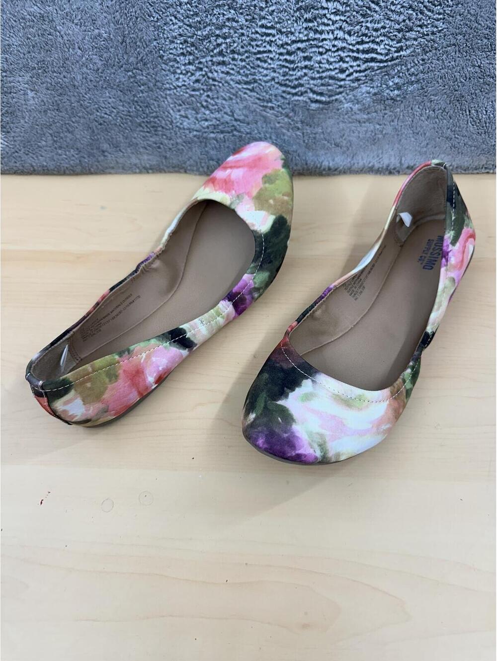 Mossimo Supply Co.‎ Floral Watercolor Ballet Flats